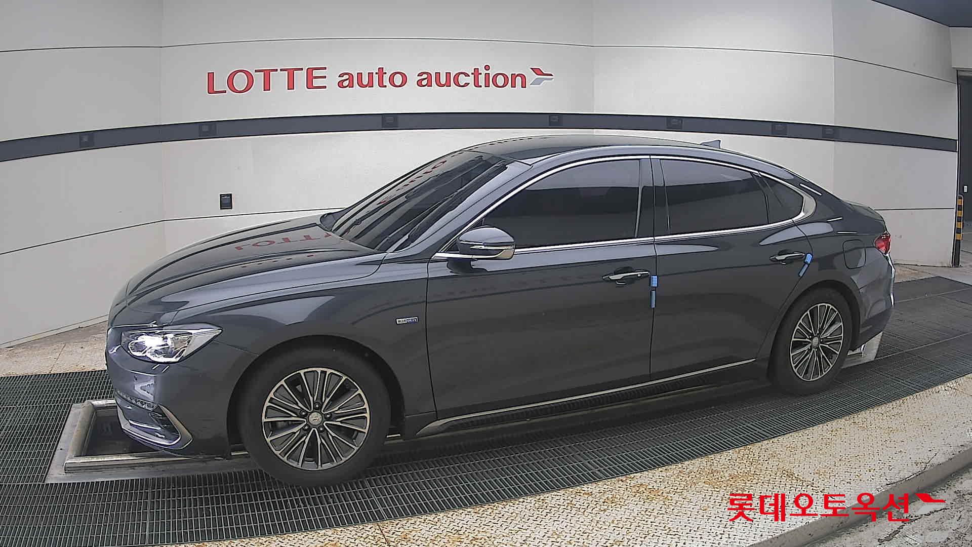2018 - hyundai grandeur