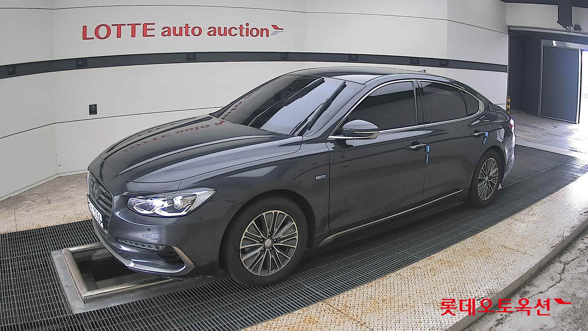 2018 - hyundai grandeur