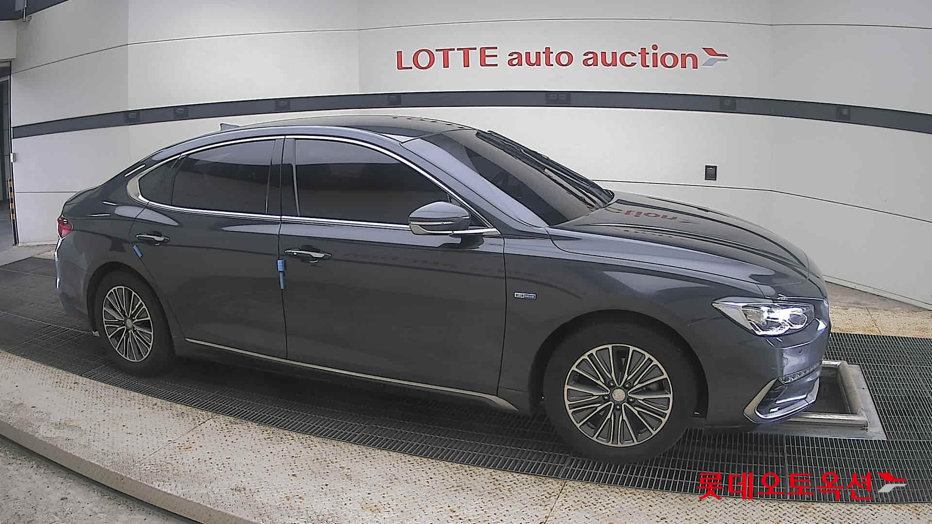 2018 - hyundai grandeur