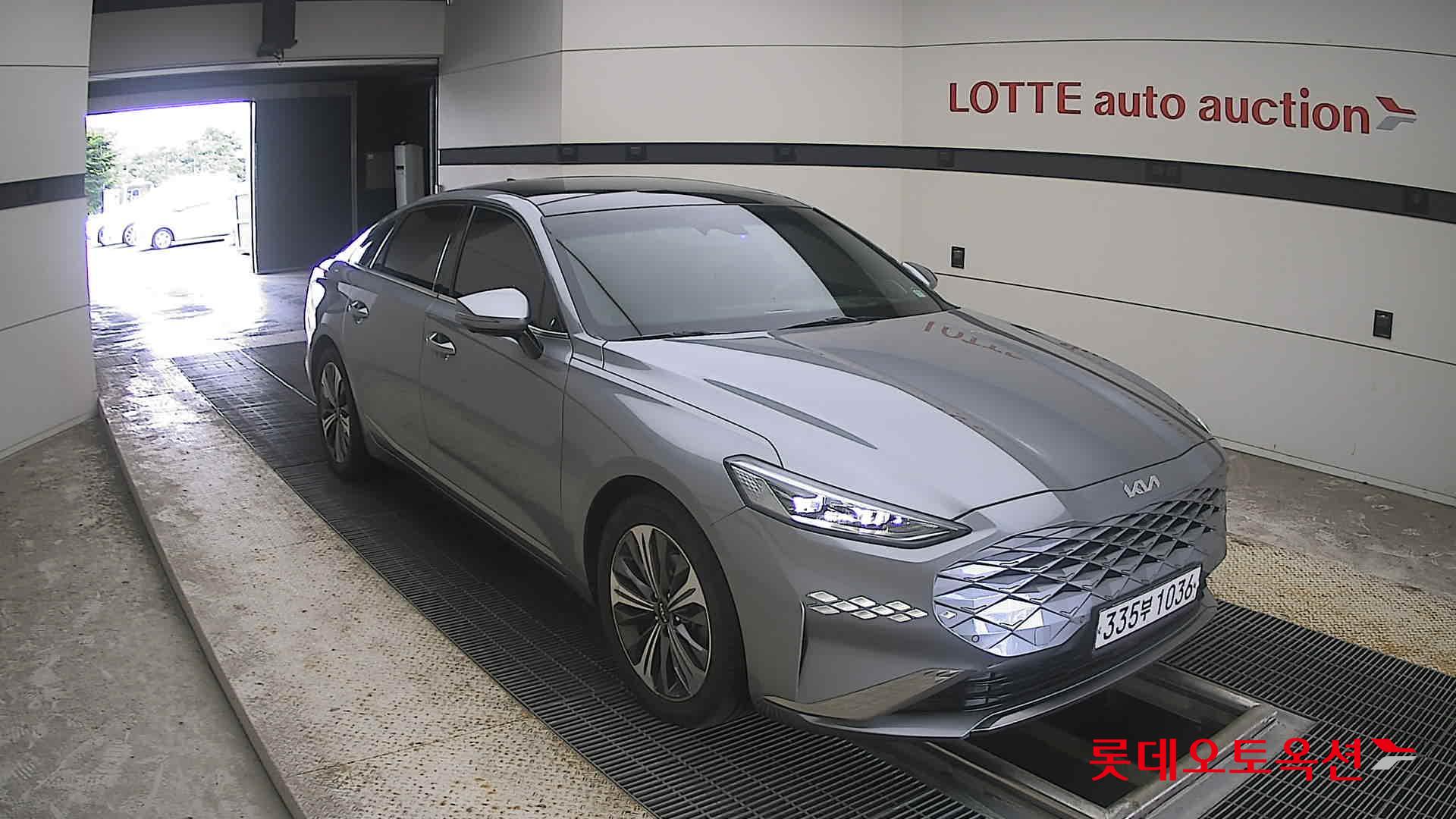 2022 - kia k8