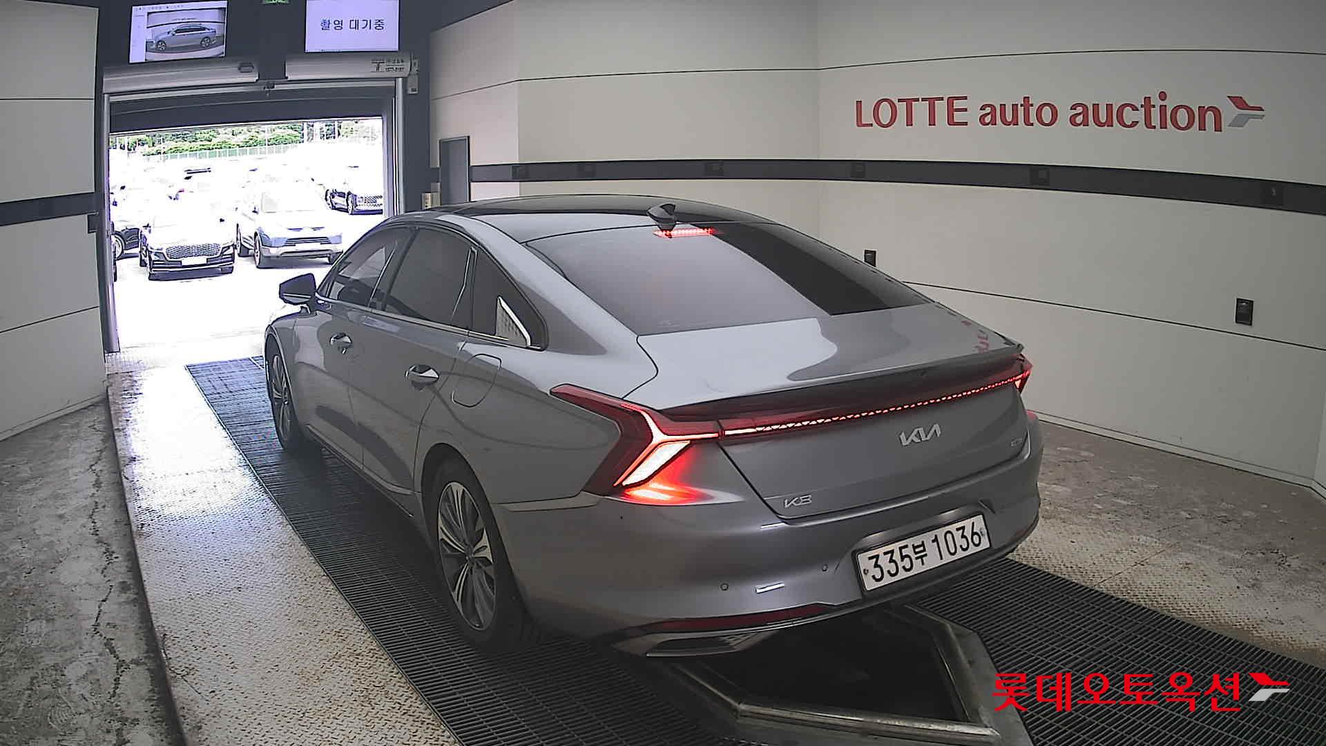 2022 - kia k8