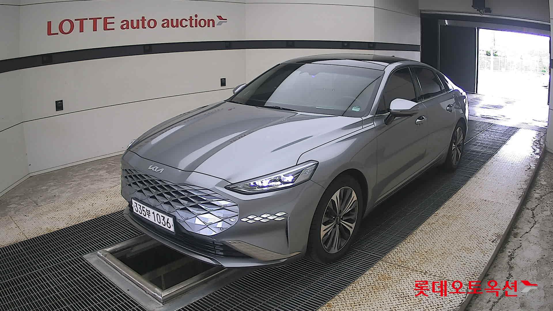 2022 - kia k8