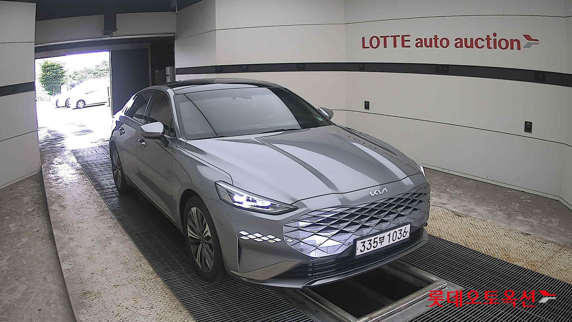 2022 - kia k8