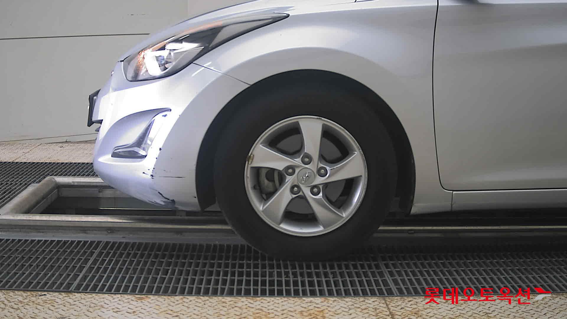 هيونداي أفانتي 2015 SMART