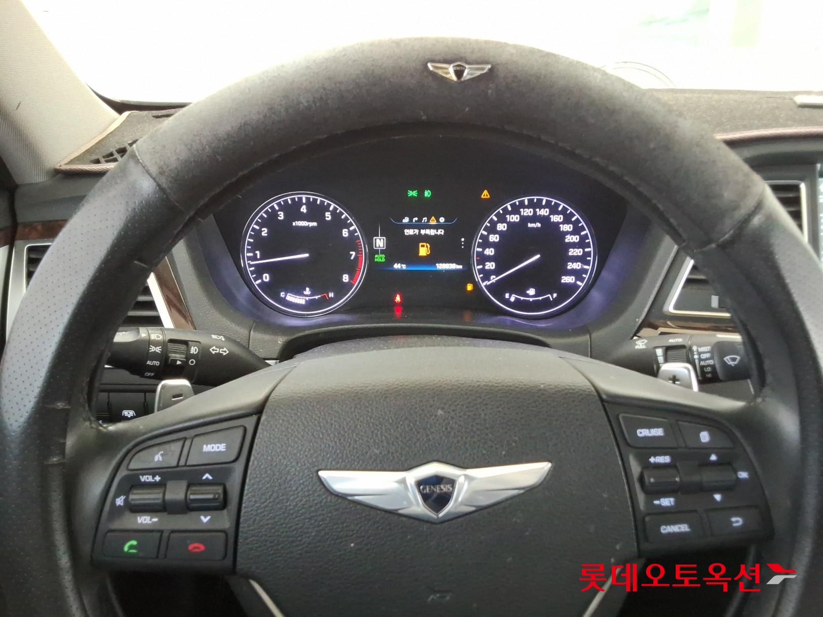 جينيسيس G330 2015 بريميوم