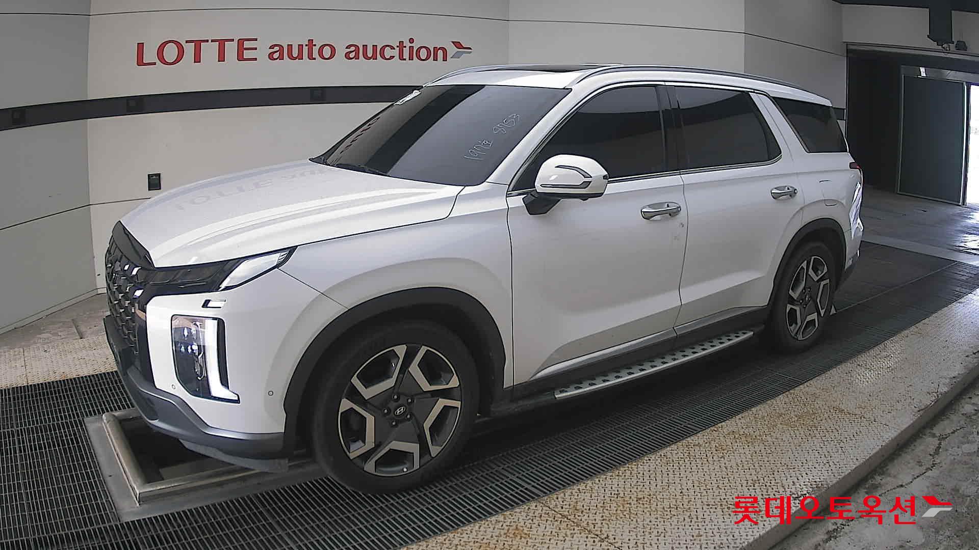 هيونداي باليسيد 2023 AT
