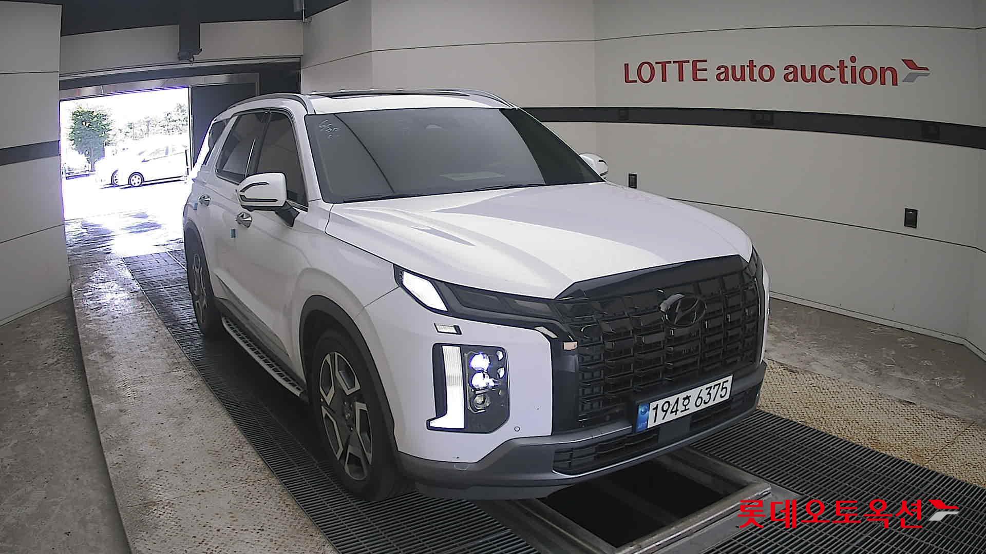 هيونداي باليسيد 2023 AT