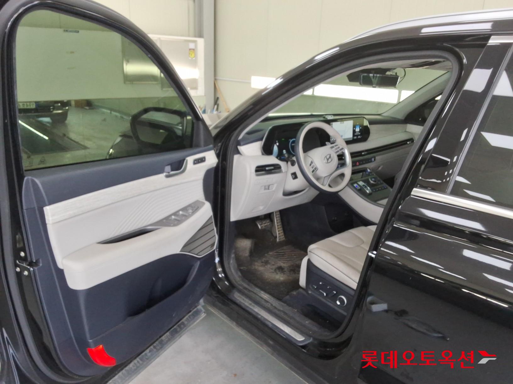 هيونداي باليسيد 2023 AT
