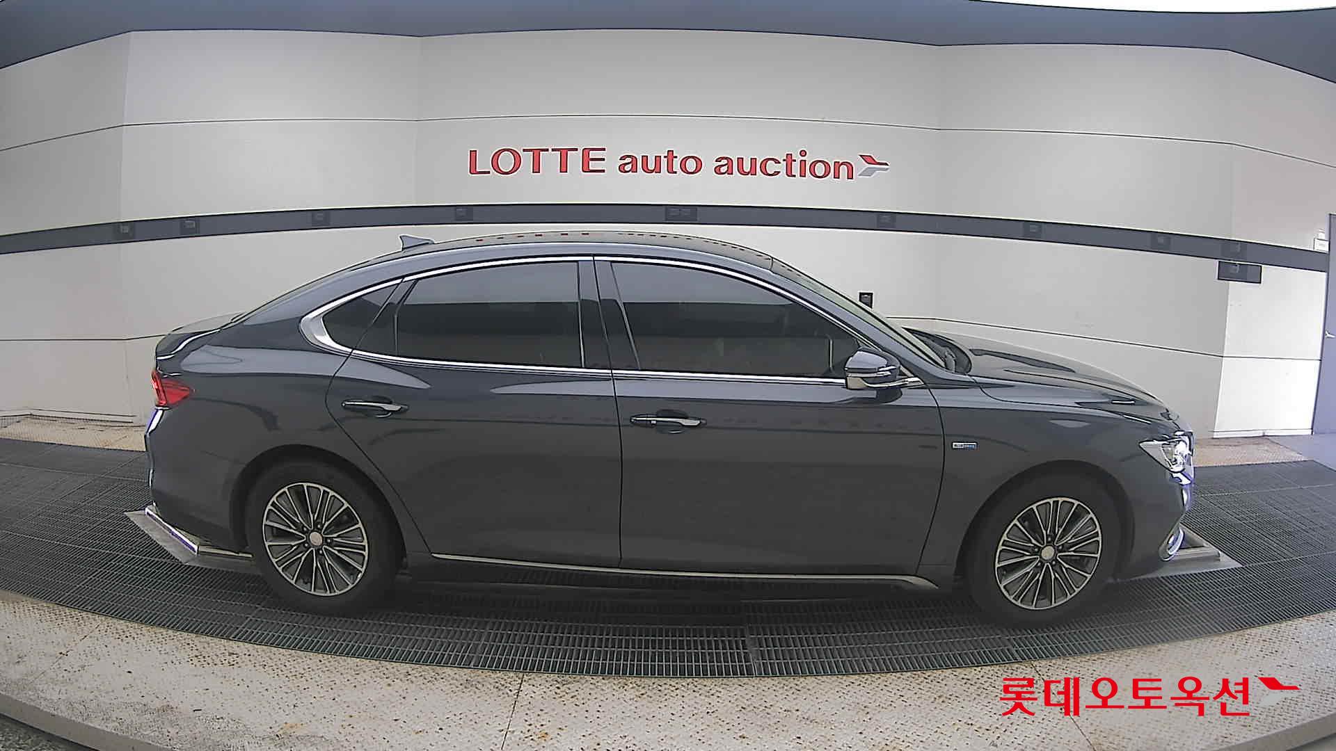 2018 - hyundai grandeur