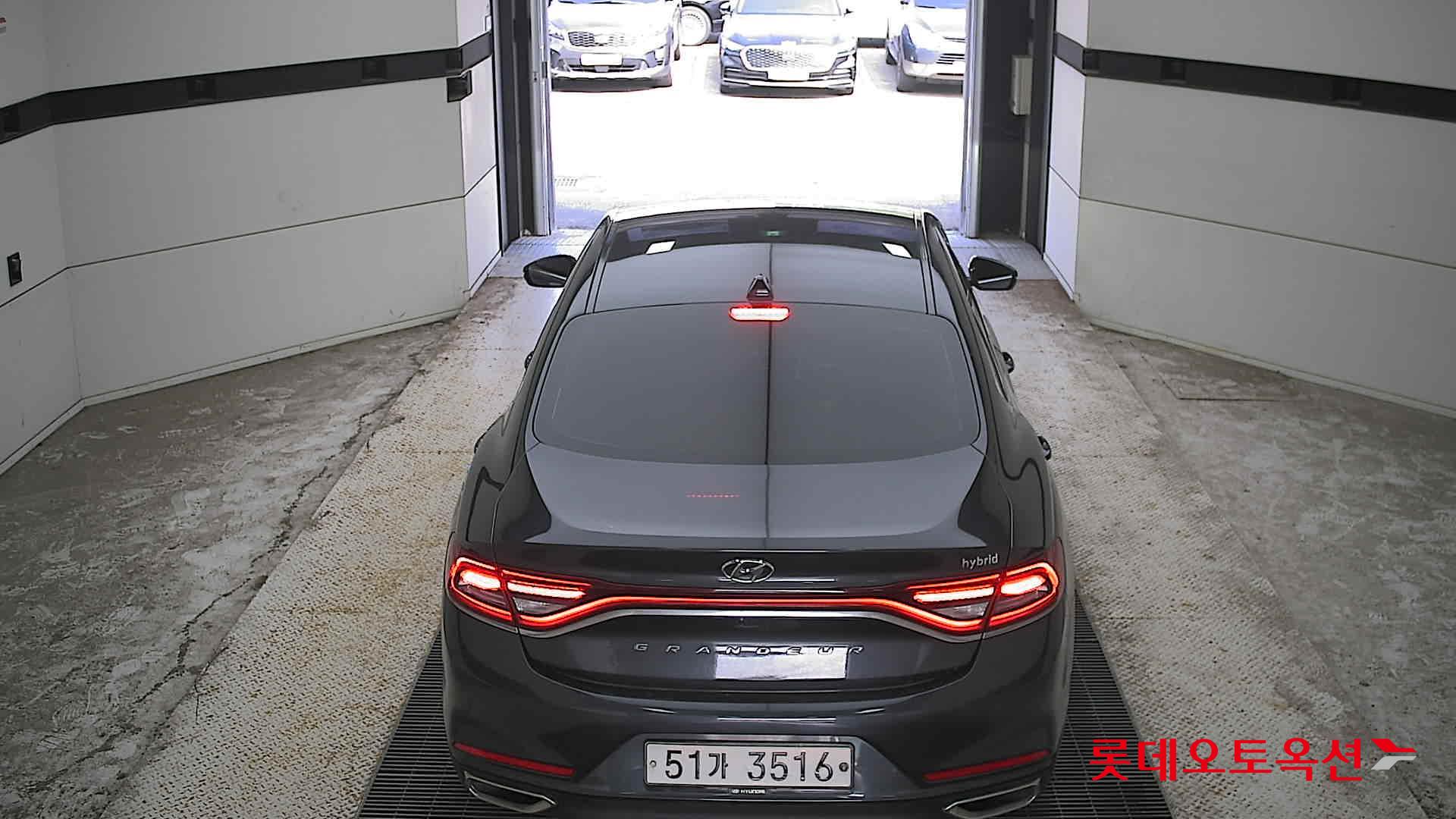 2018 - hyundai grandeur