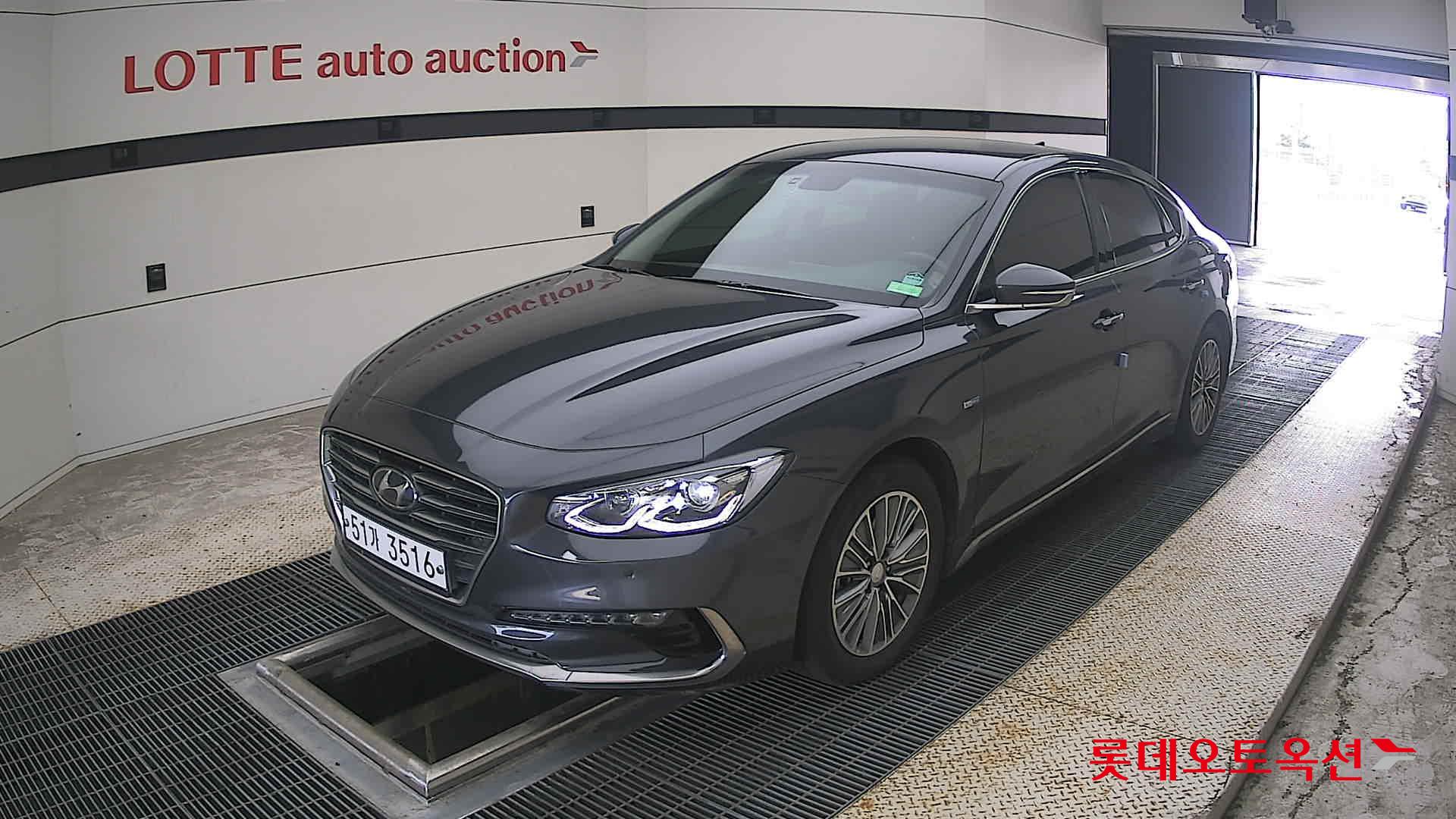 2018 - hyundai grandeur