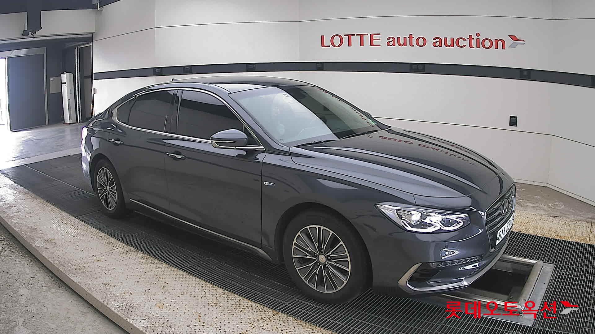 2018 - hyundai grandeur