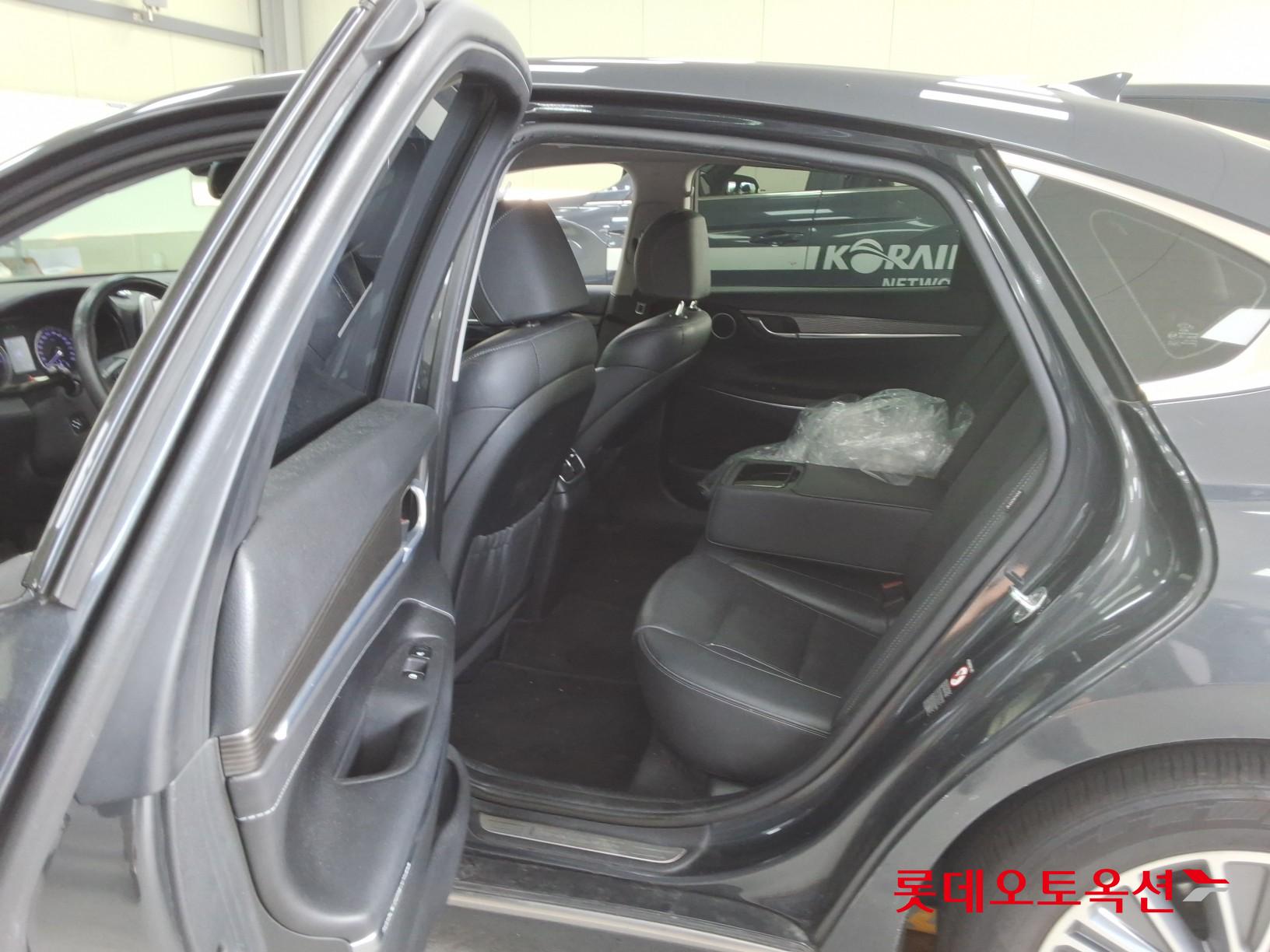 2018 - hyundai grandeur