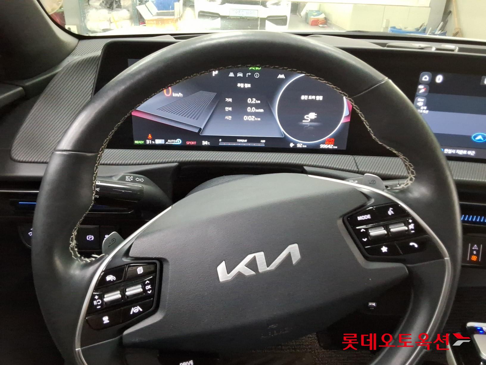 كيا Ev6 2023 — صورة 29