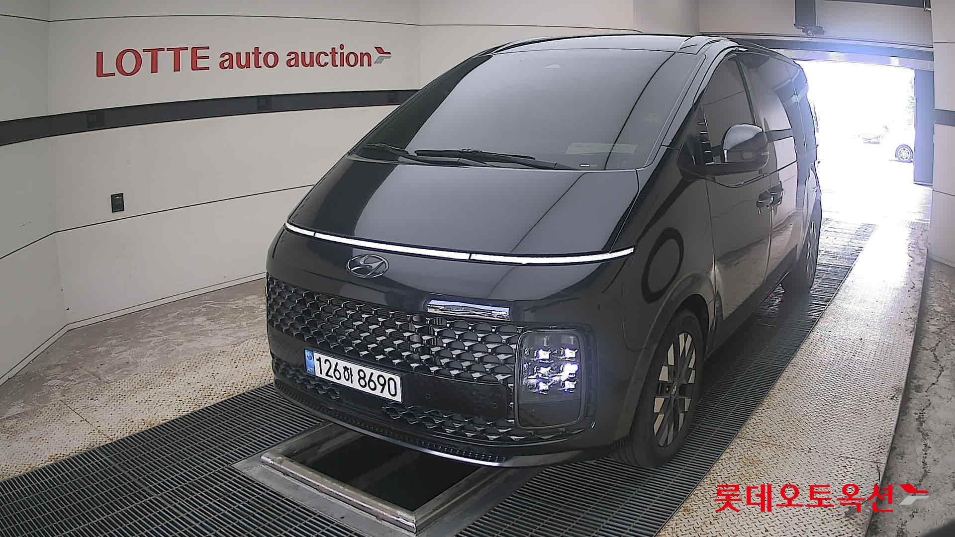 هيونداي Staria 2022 — صورة 2