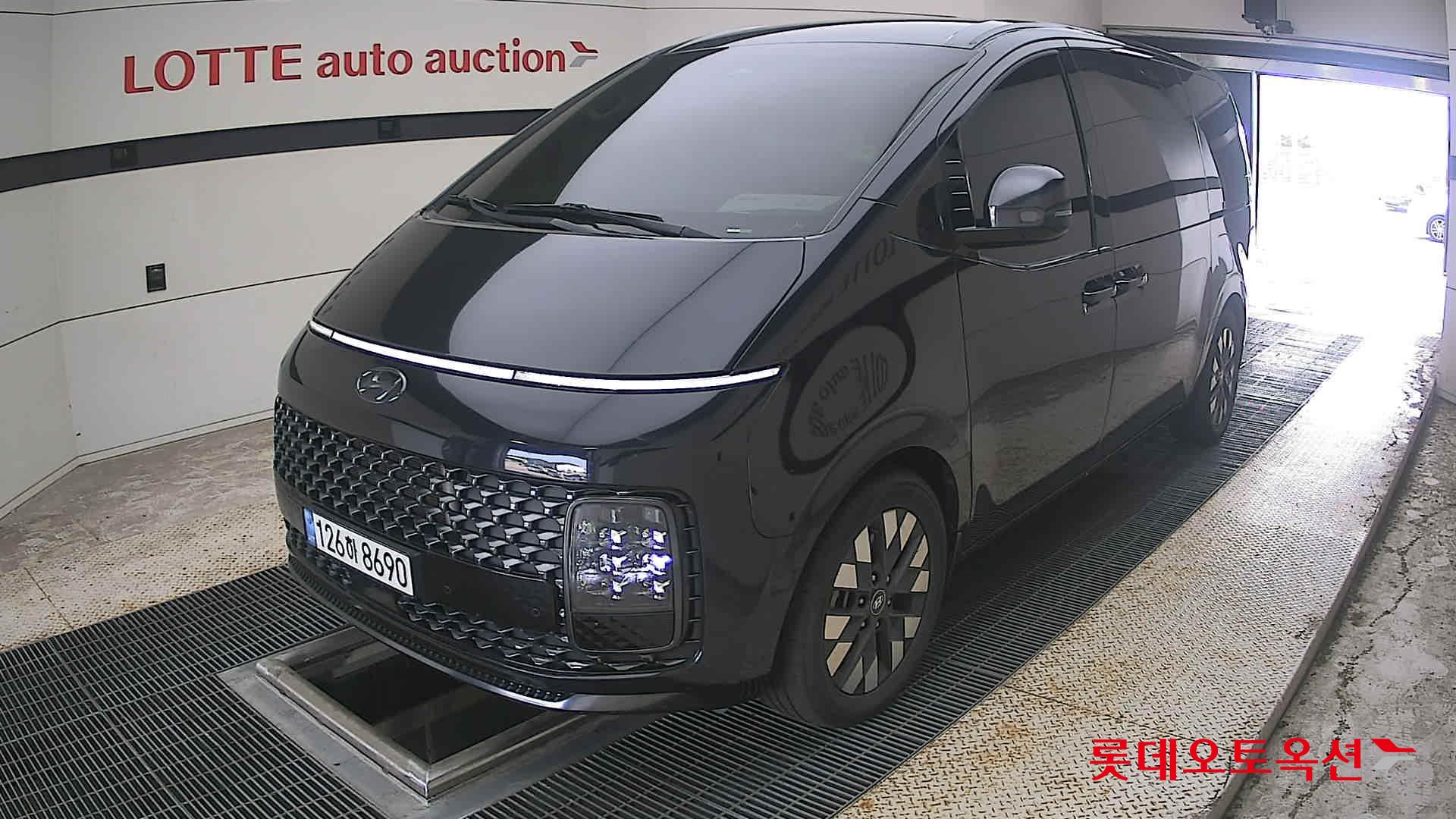 هيونداي Staria 2022 — صورة 3