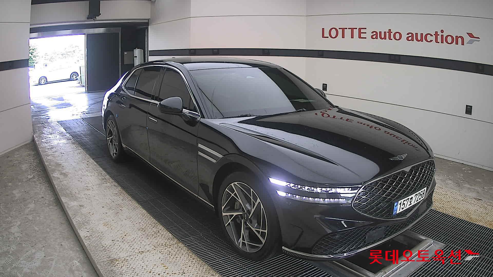 جينيسيس G90 2022 — صورة 19