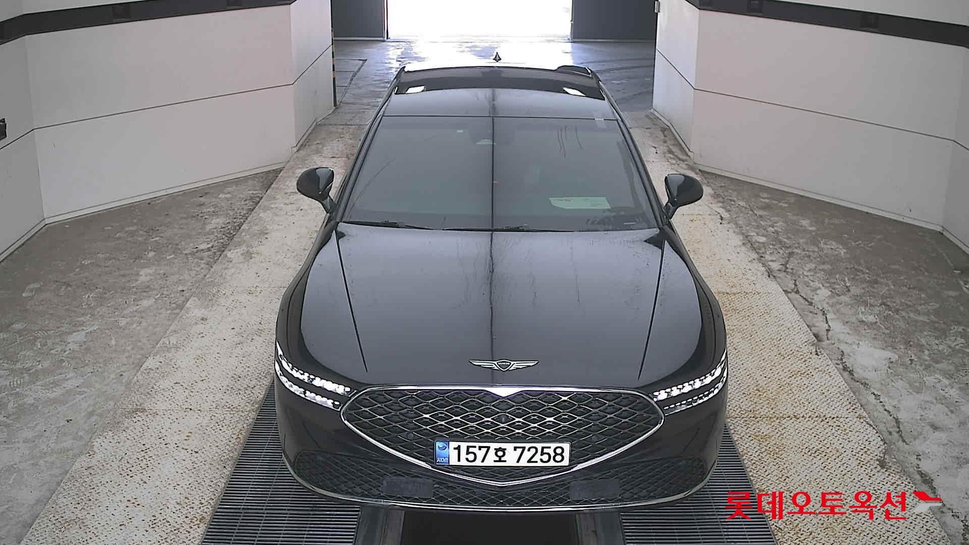 جينيسيس G90 2022 — صورة 1