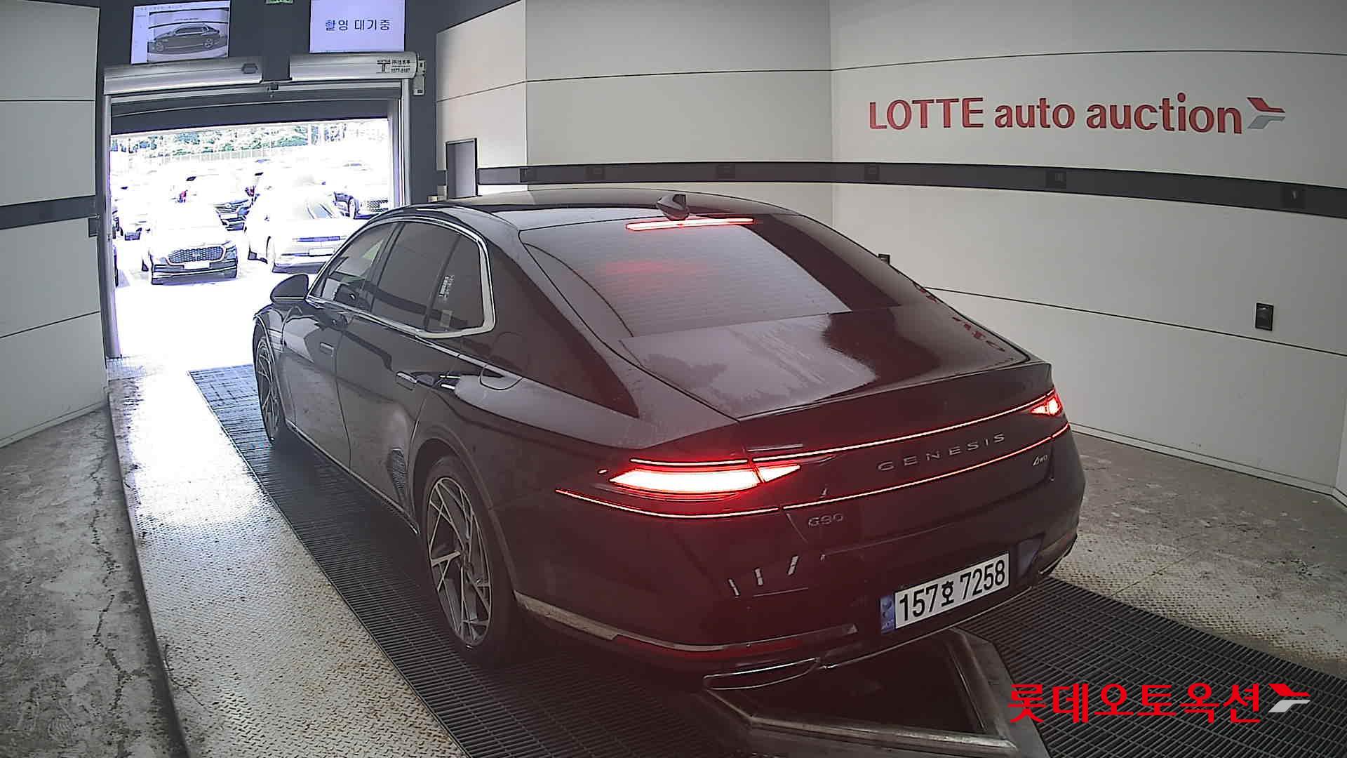 جينيسيس G90 2022 — صورة 9