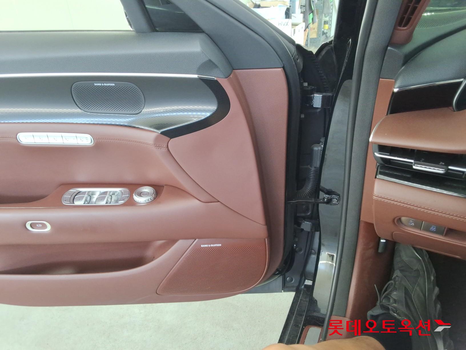 جينيسيس G90 2022 — صورة 28