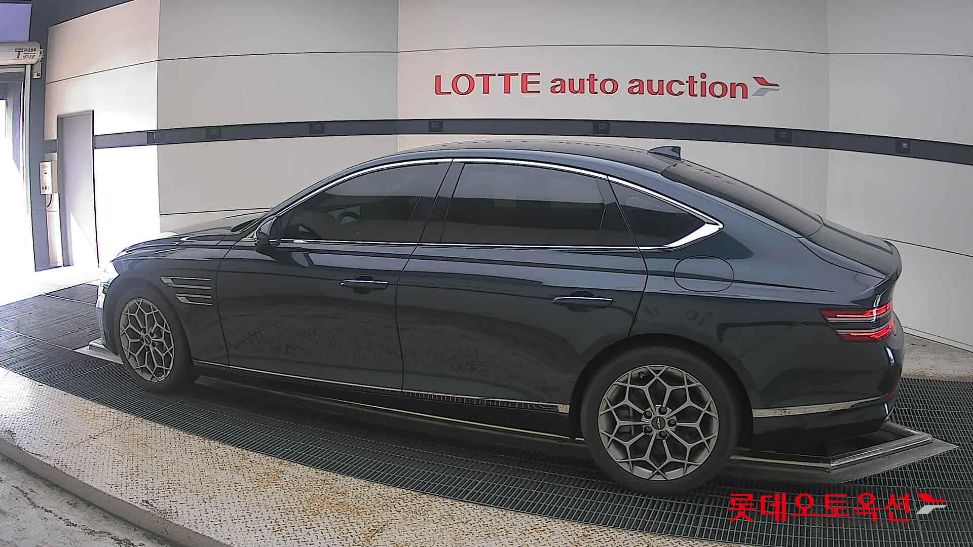 جينيسيس G80 2022 — صورة 7