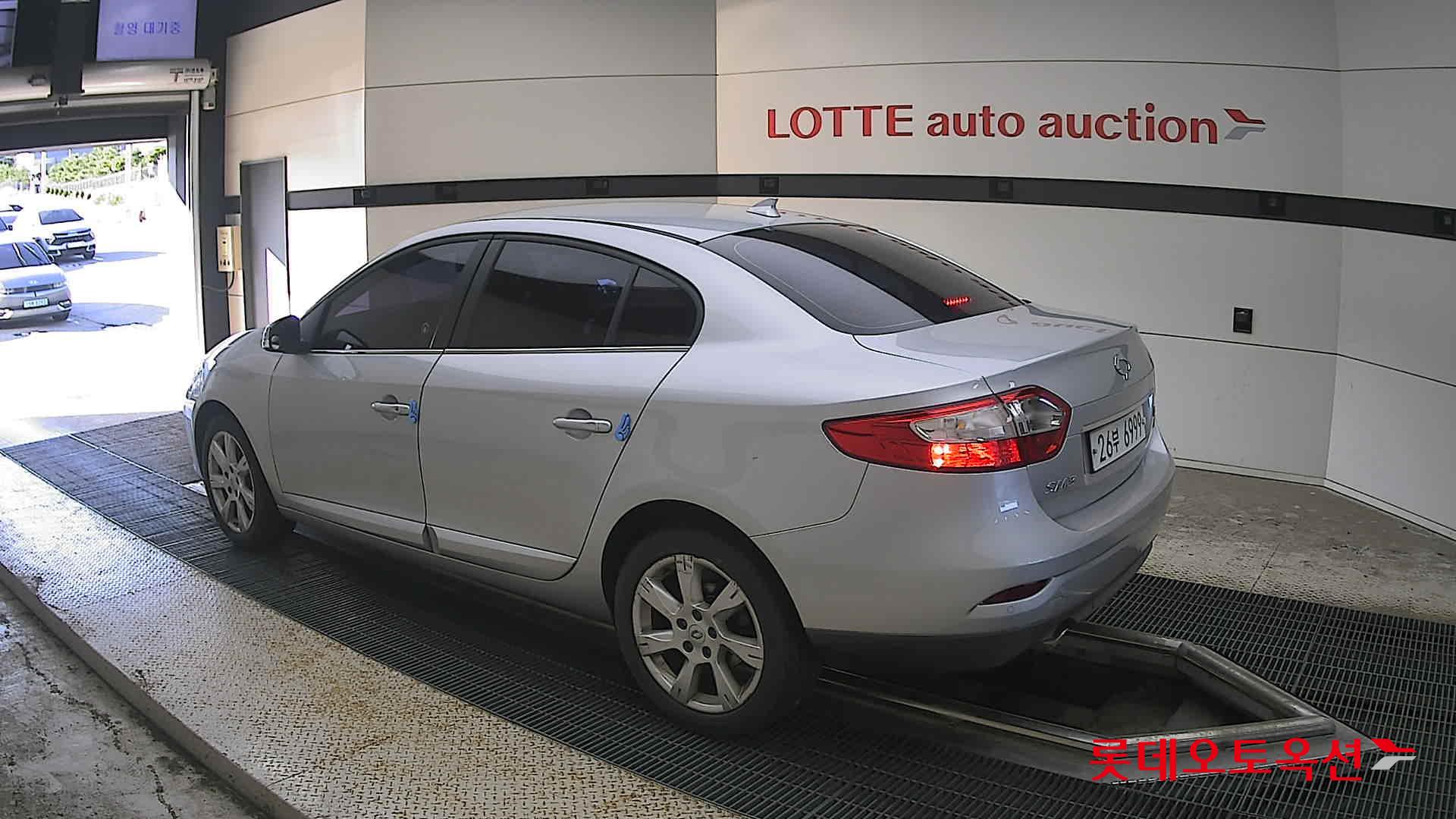 رينو كوريا إس إم 3 2010 LE PLUS