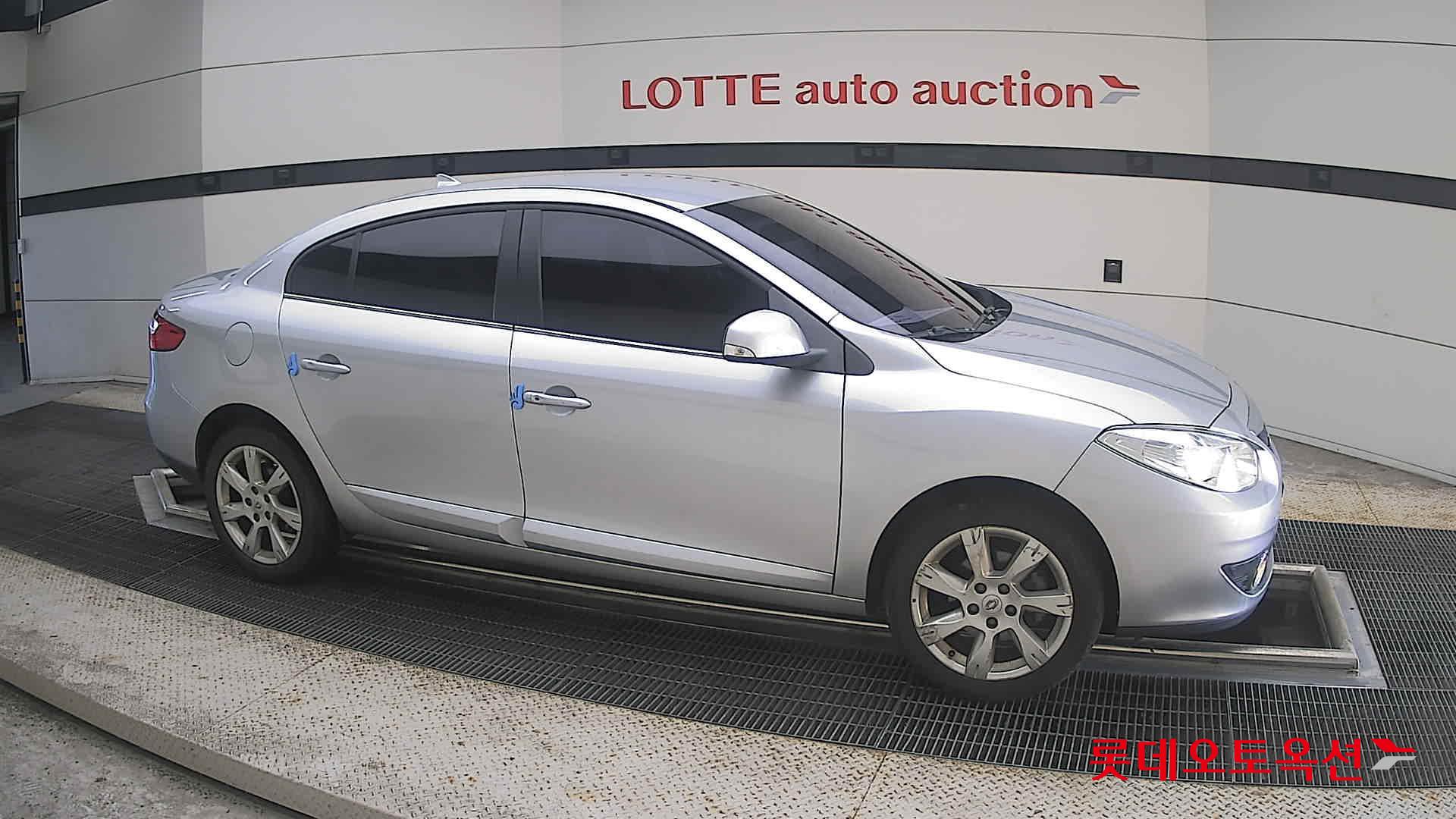 رينو كوريا إس إم 3 2010 LE PLUS
