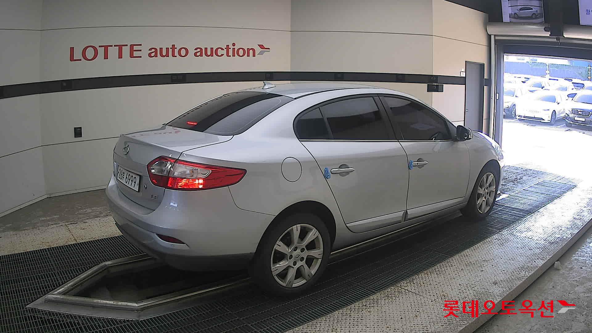 رينو كوريا إس إم 3 2010 LE PLUS