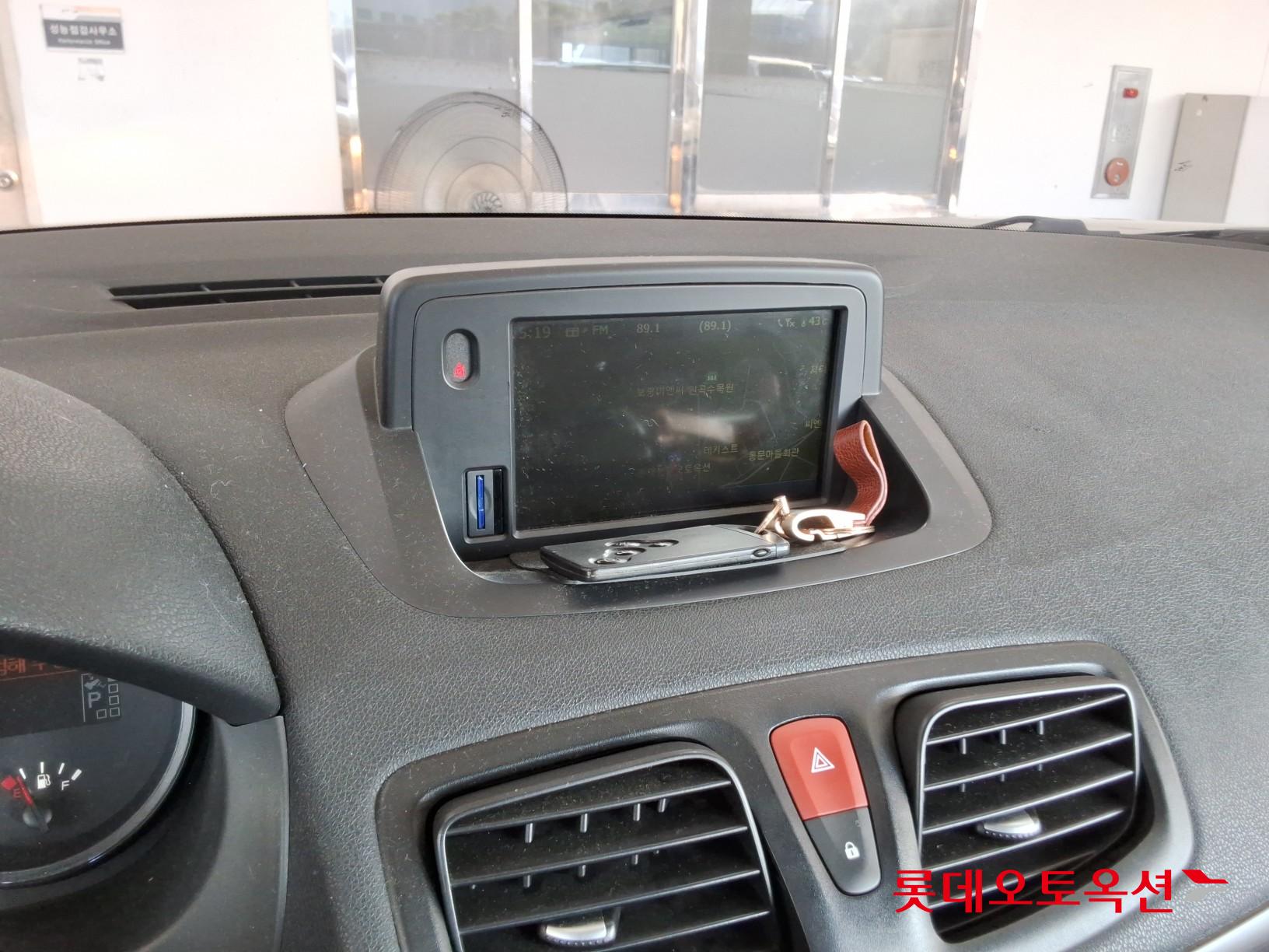 رينو كوريا إس إم 3 2010 LE PLUS