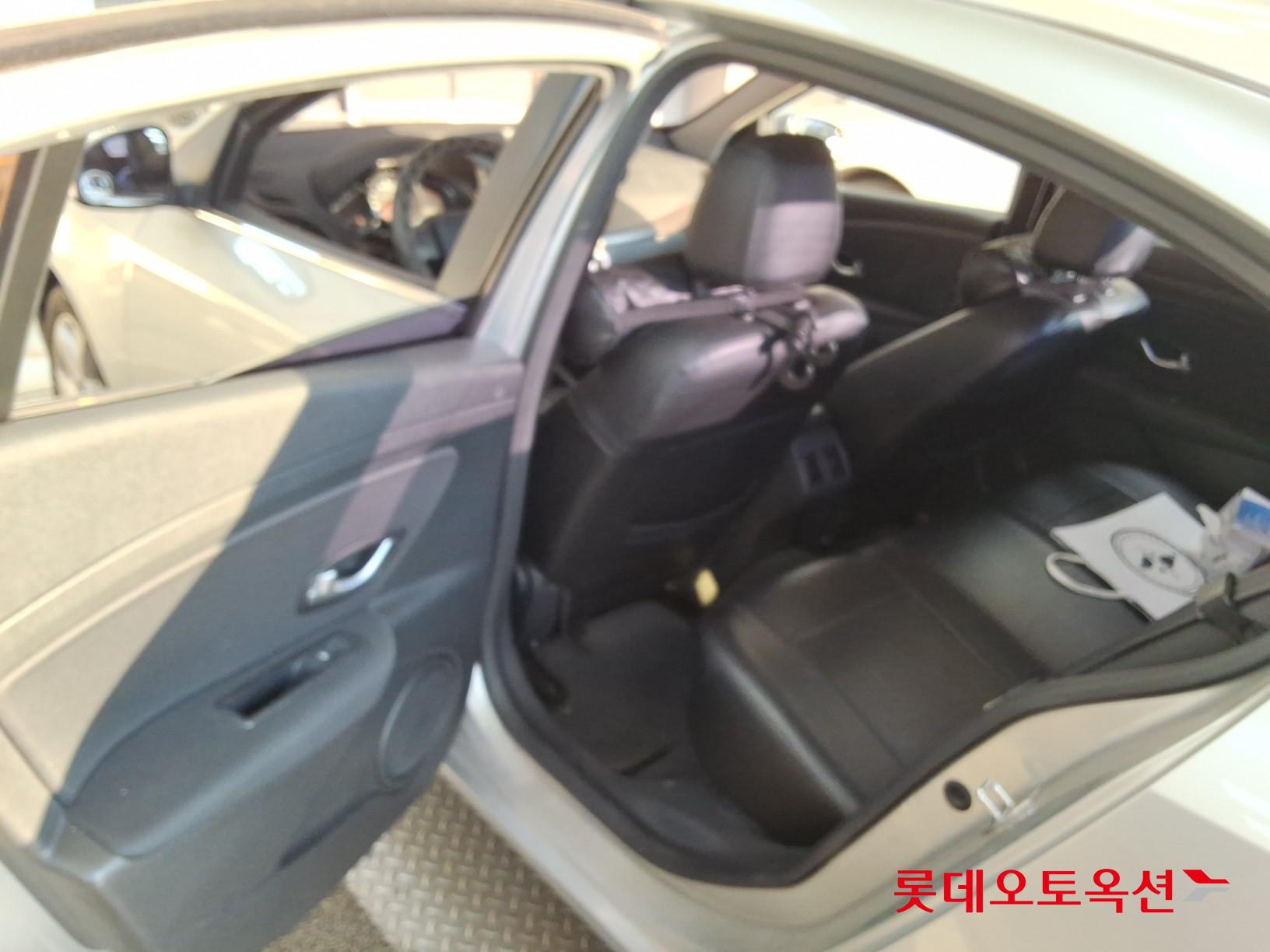 رينو كوريا إس إم 3 2010 LE PLUS