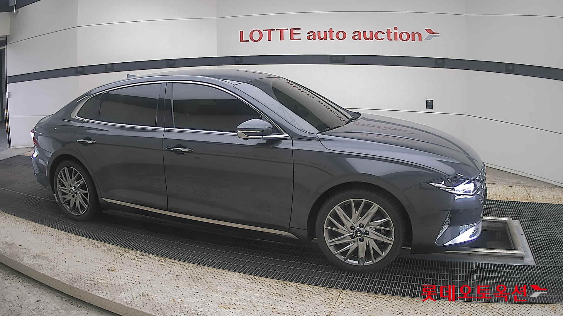 هيونداي جرانديور 2022 — صورة 17