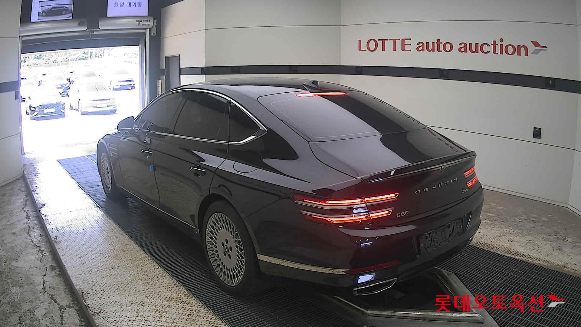 جينيسيس G80 2024 — صورة 10