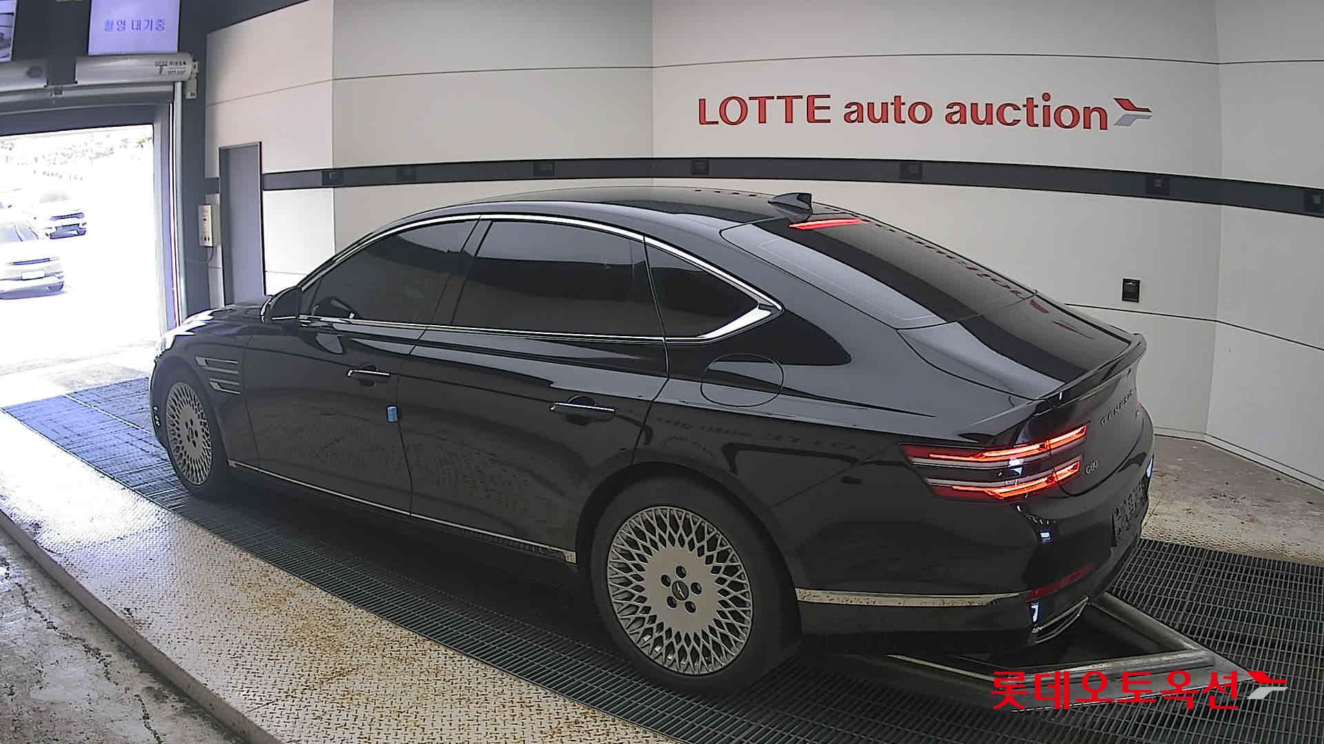 جينيسيس G80 2024 — صورة 8
