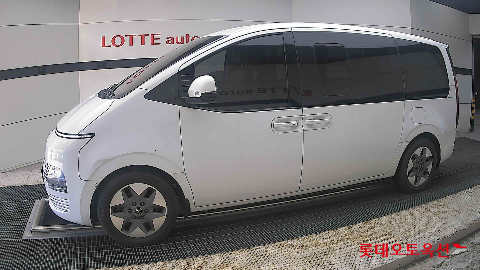 هيونداي Staria 2022 — صورة 5