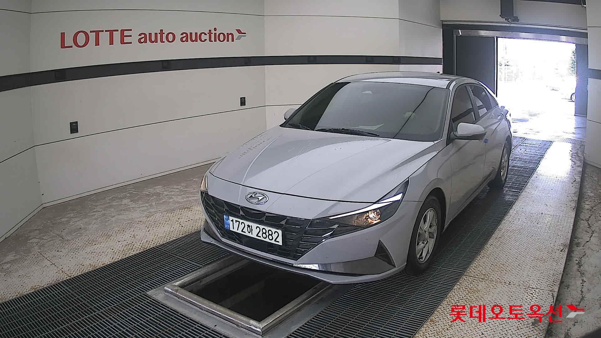 هيونداي أفانتي 2023 SMART