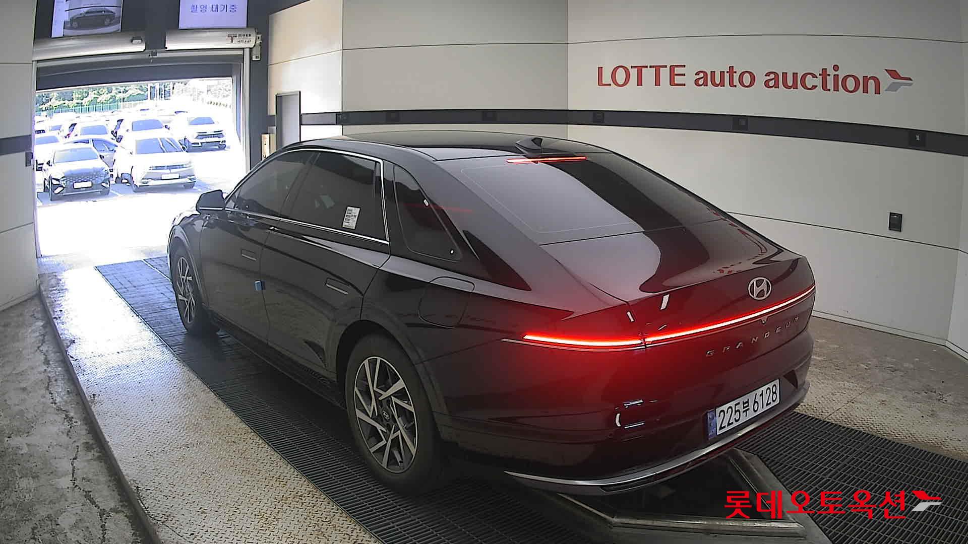 هيونداي جرانديور 2025 AT