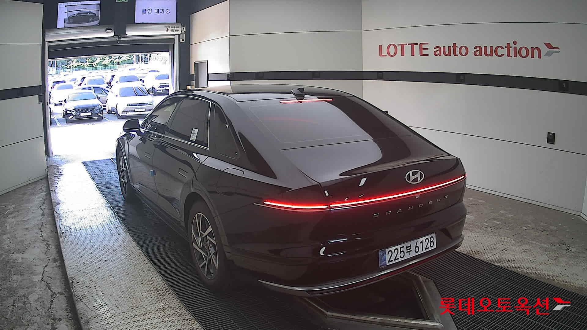 هيونداي جرانديور 2025 AT