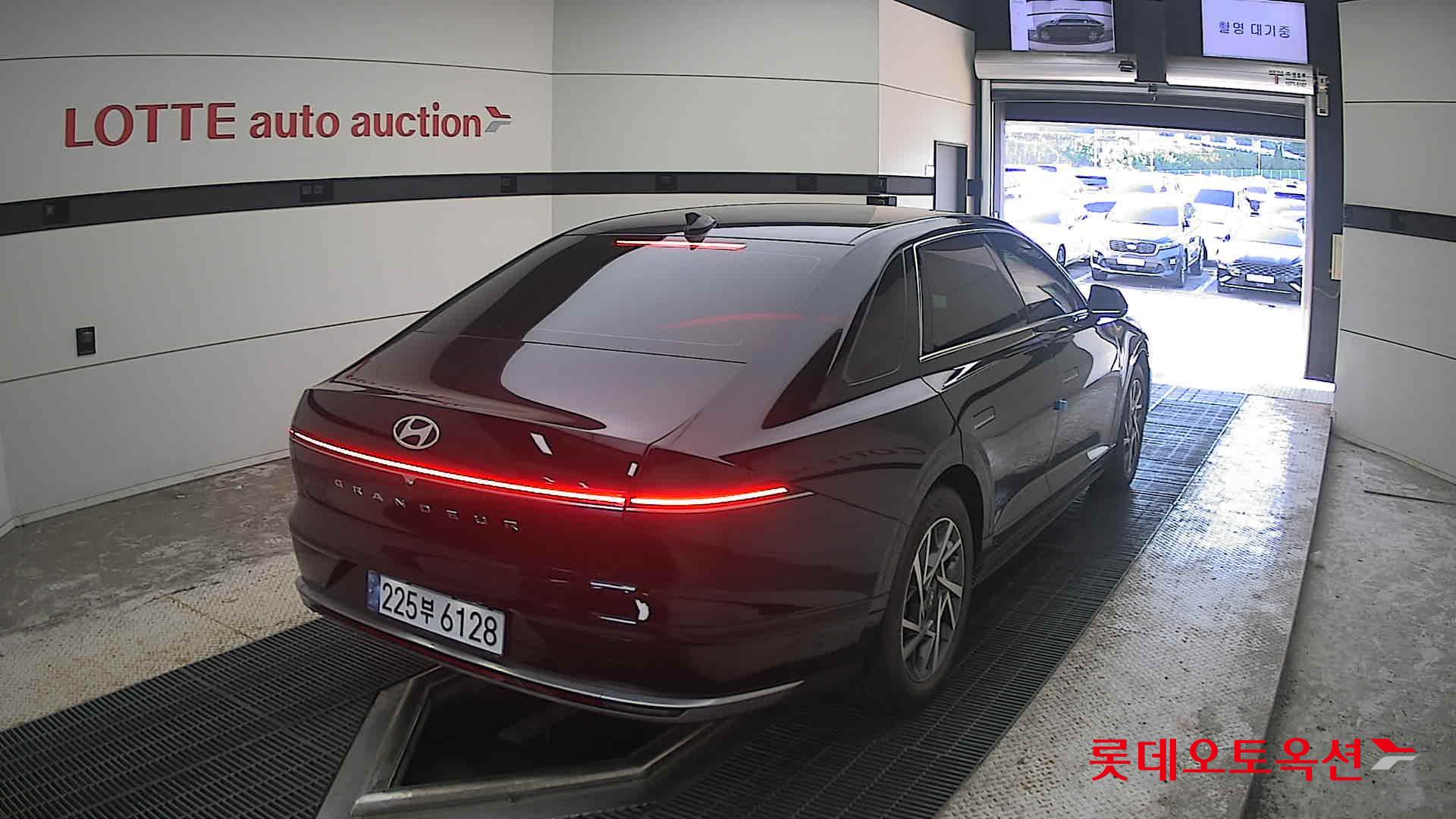 هيونداي جرانديور 2025 AT