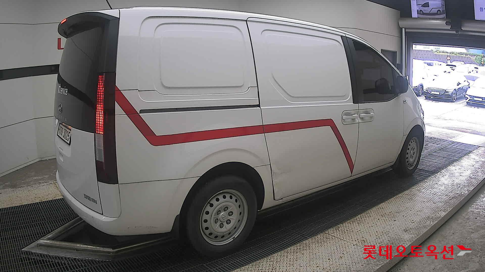 هيونداي ستاريا 2022