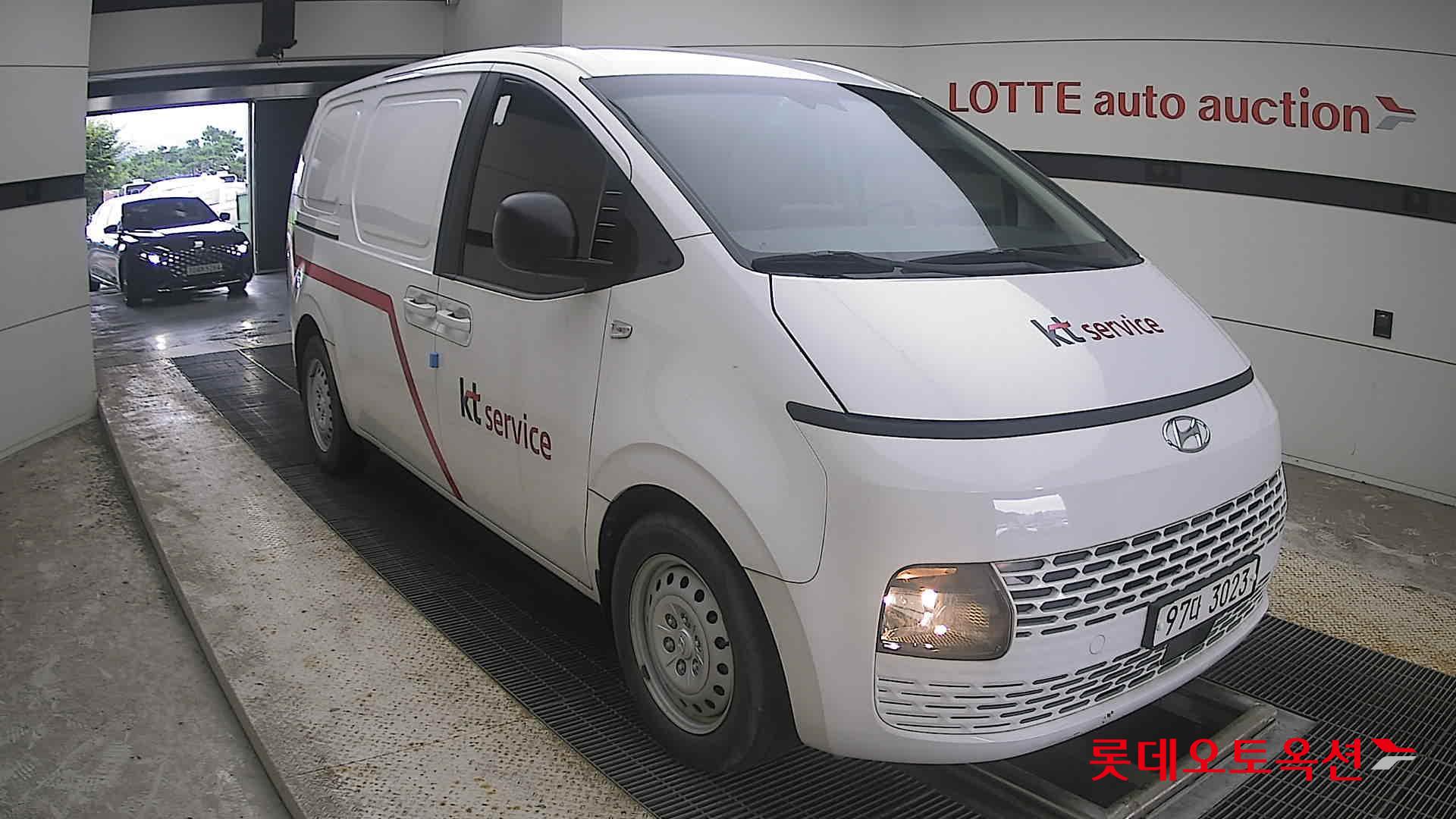 هيونداي ستاريا 2022