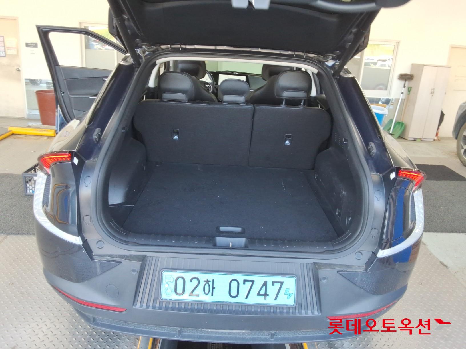 كيا Ev6 2023 — صورة 38