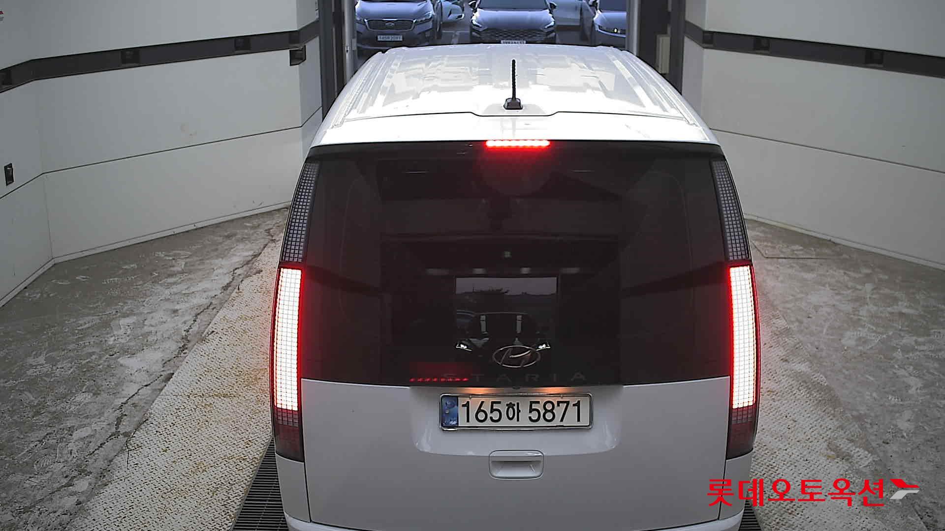 هيونداي ستاريا 2022