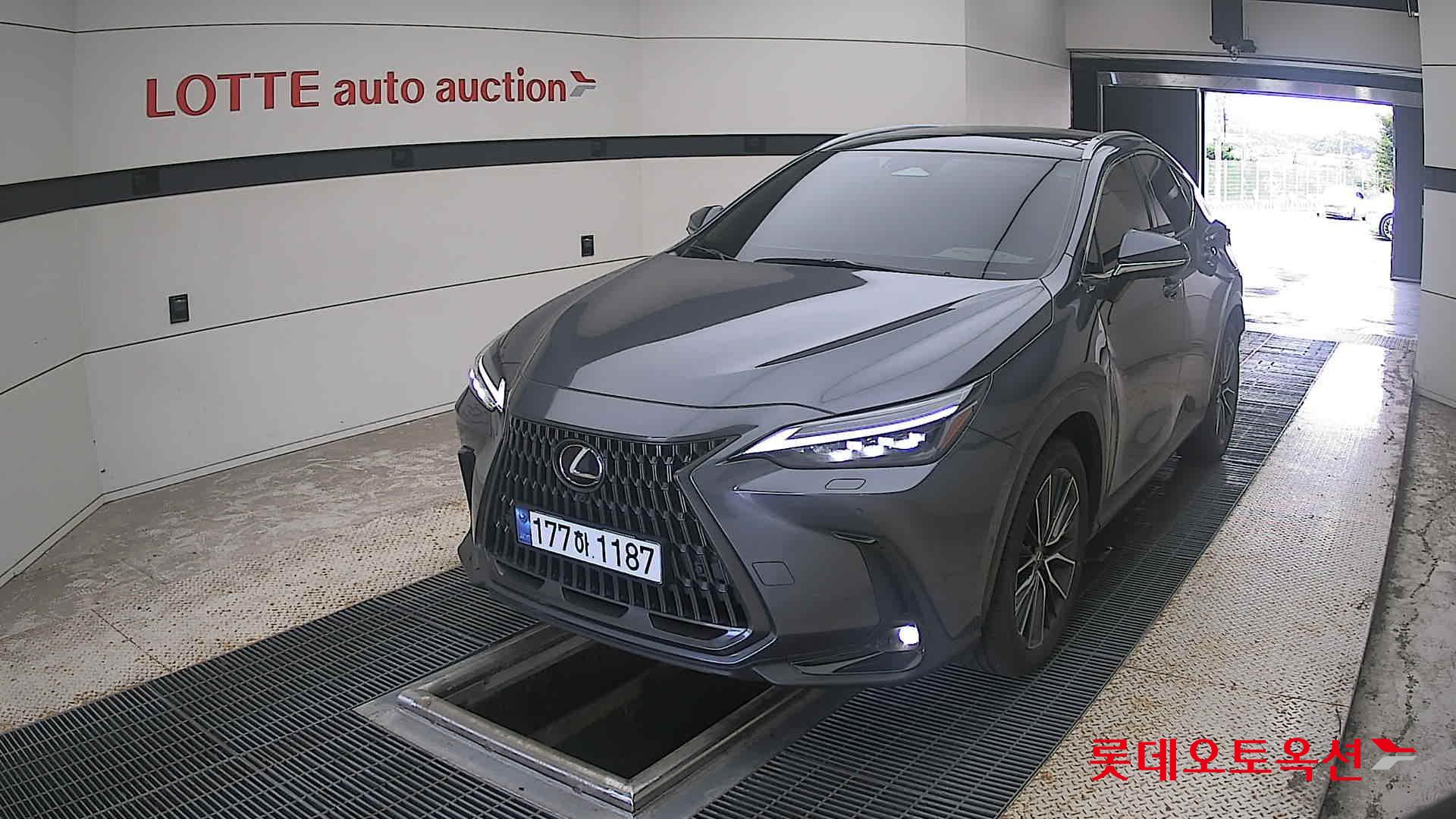 لكزس Nx350H 2024 فاخر