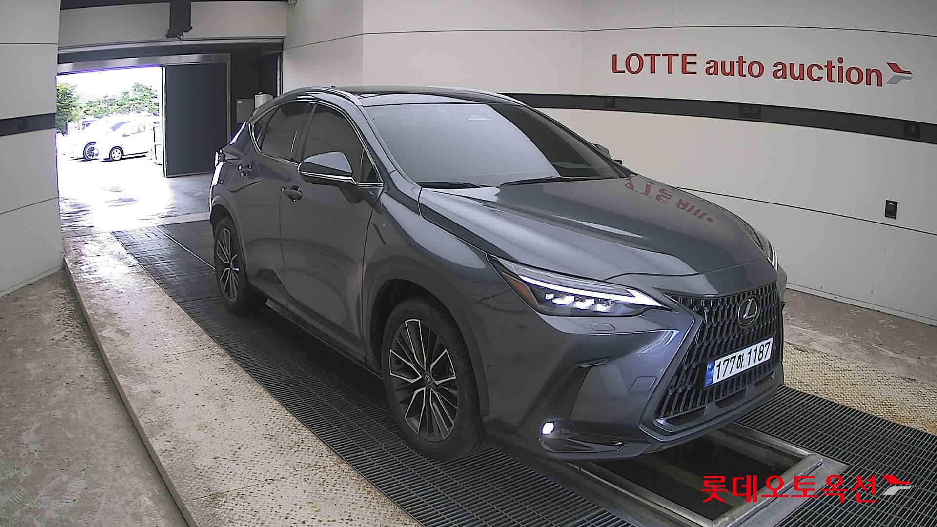 لكزس Nx350H 2024 فاخر