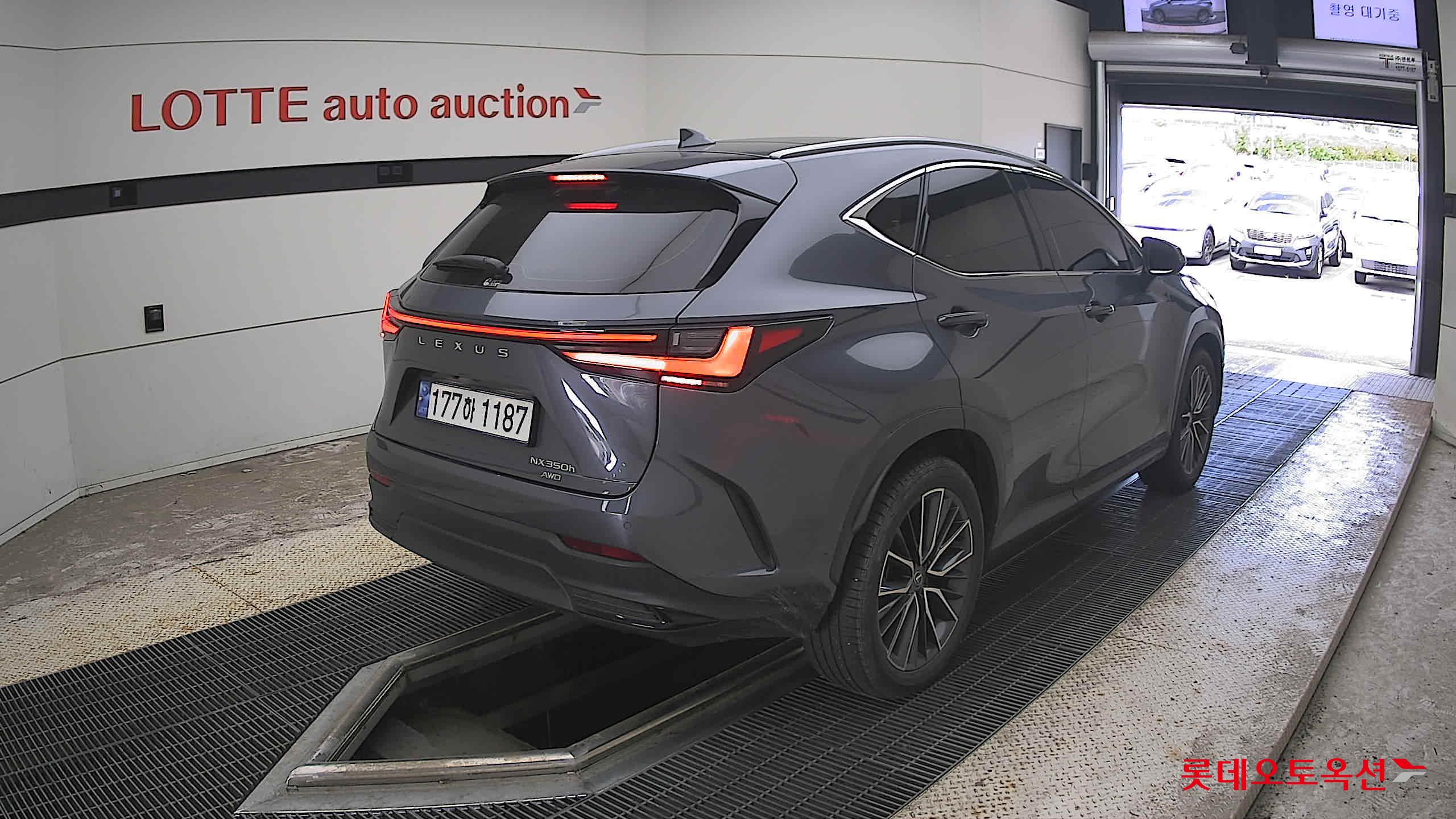 لكزس Nx350H 2024 فاخر