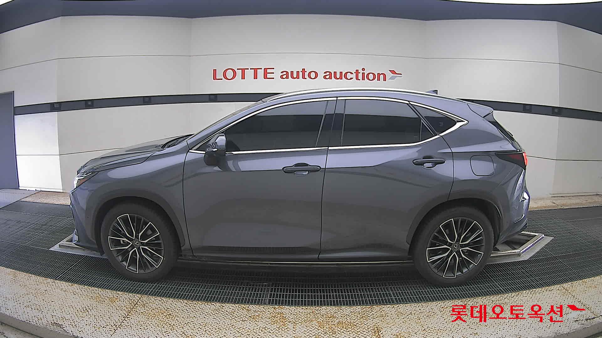 لكزس Nx350H 2024 فاخر