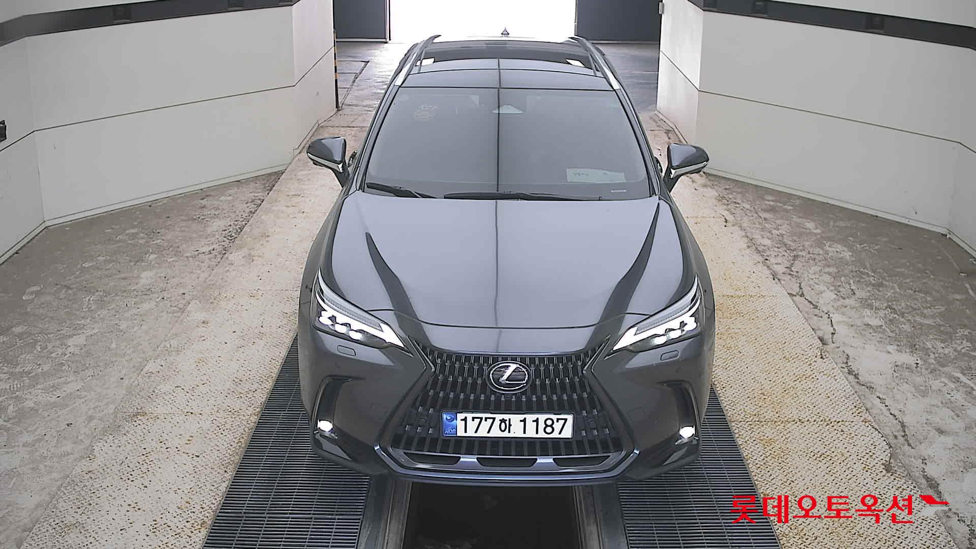 لكزس Nx350H 2024 فاخر