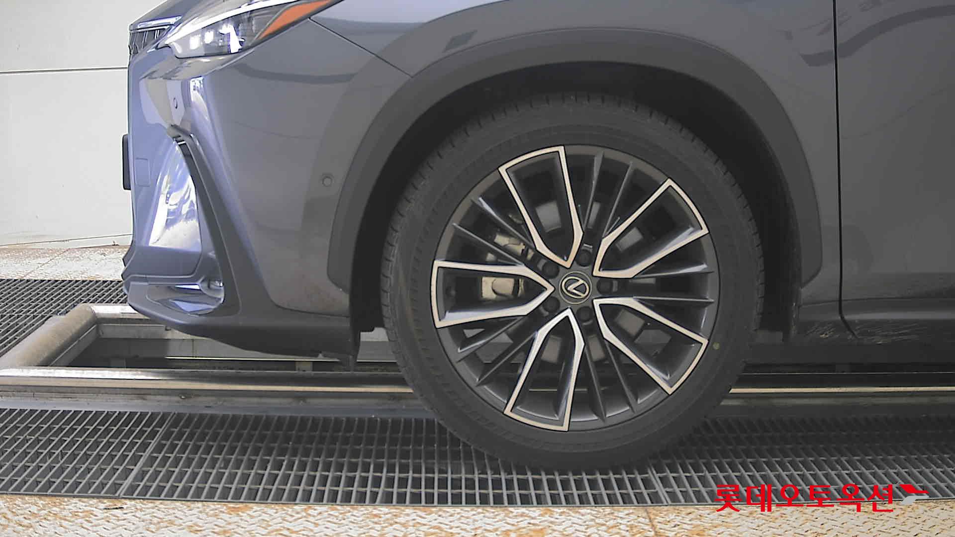 لكزس Nx350H 2024 فاخر