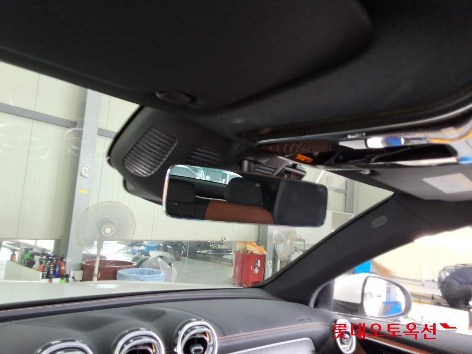 مرسيدس بنز Glc300 2025 4MATIC LINE
