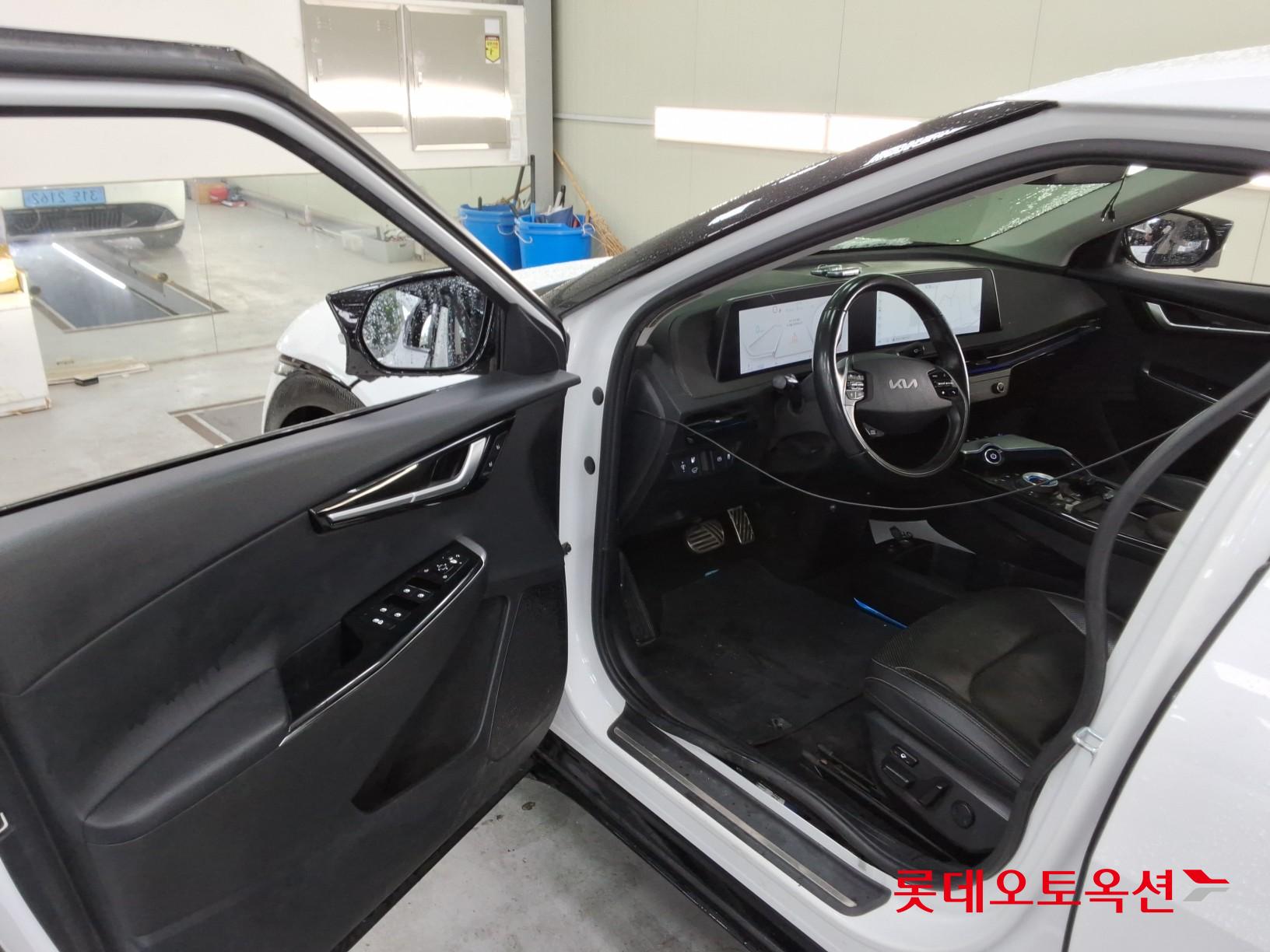 كيا Ev6 2022 AT